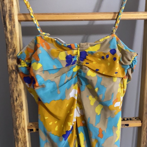 Brand new bright 100% silk Diane von Furstenberg - Picture 2 of 4